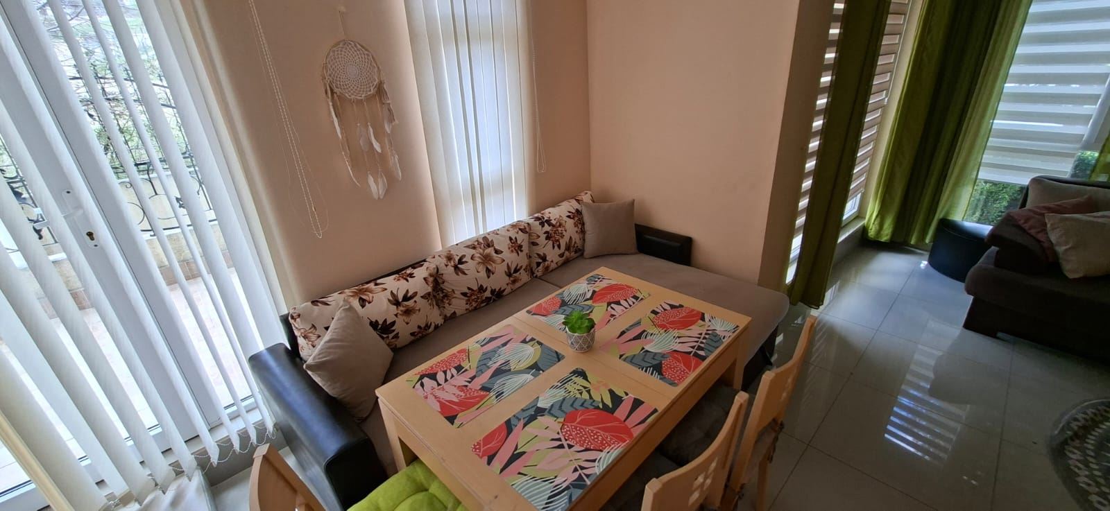 Комфорт и практичност до морето – напълно обзаведен двустаен апартамент в Свети Влас