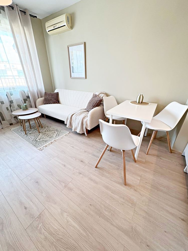 Стилен двустаен апартамент с ниска такса поддръжка в отличен комплекс в Слънчев бряг – готов за нанасяне или инвестиция