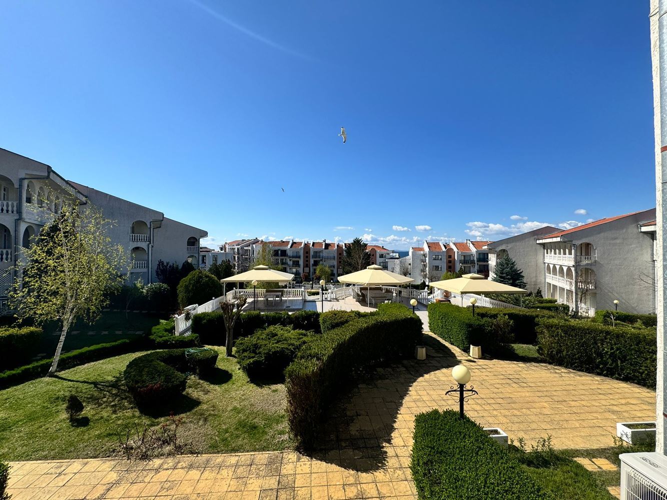 Стилен двустаен апартамент в елитен комплекс в сърцето на Свети Влас