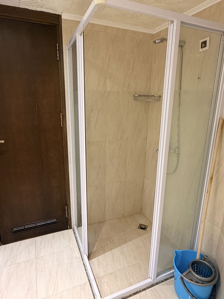 Ексклузивно студио с градина и директен достъп до басейн – на 100 м от морето в Слънчев бряг