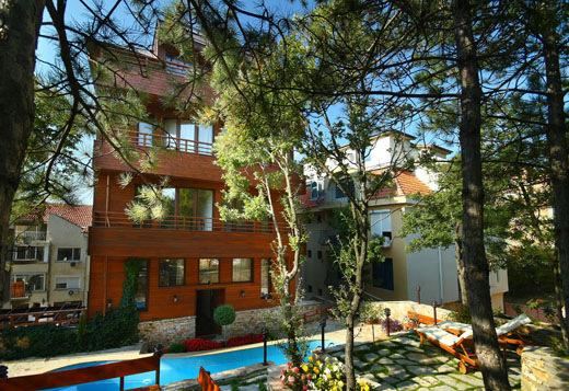 Двустаен апартамент без такса поддръжка в кв. „Русалка“, Свети Влас – отличен избор за живеене и инвестиция