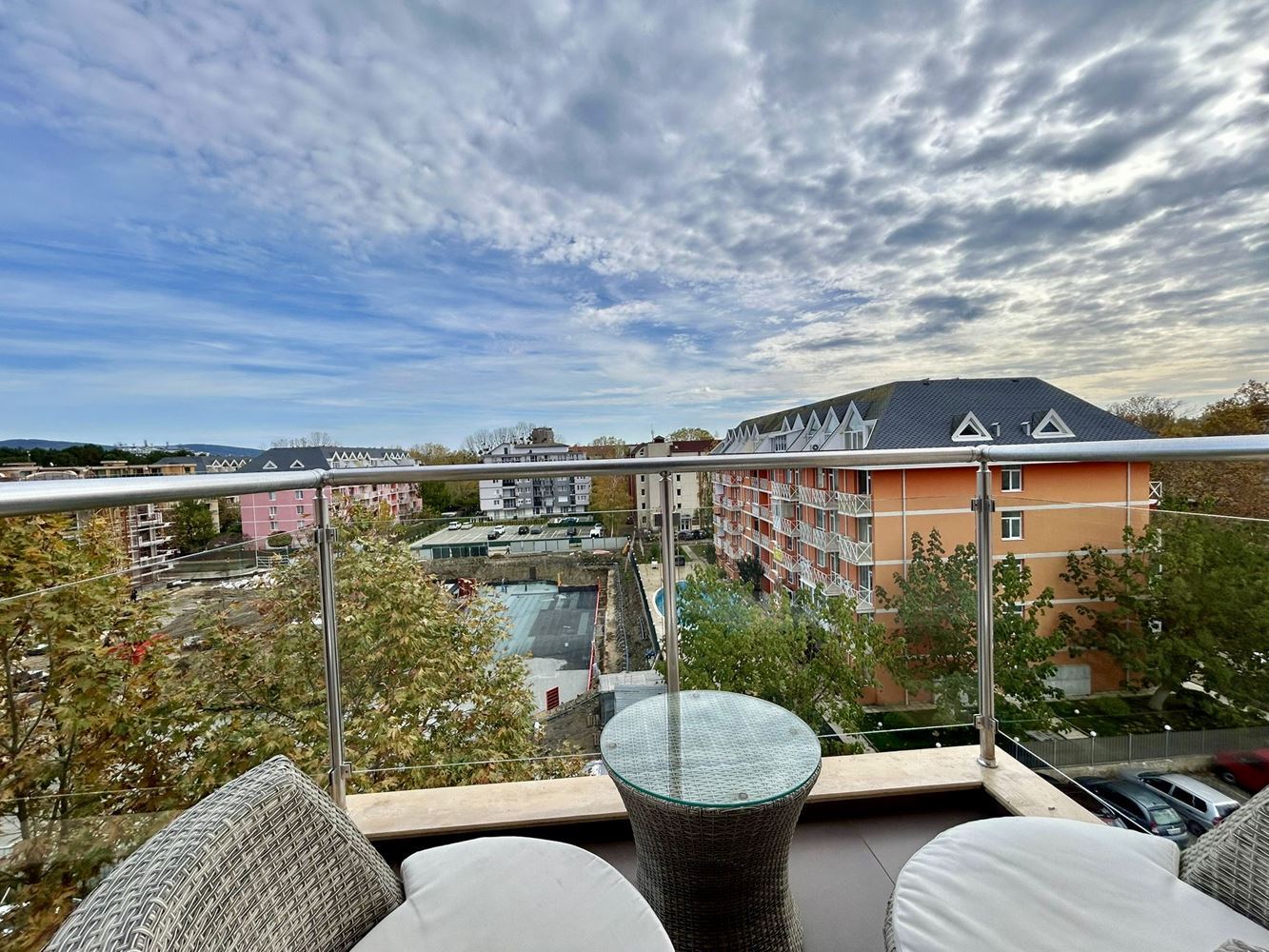 Модерно студио в престижен комплекс на Слънчев бряг – идеално за инвестиция и комфортен живот