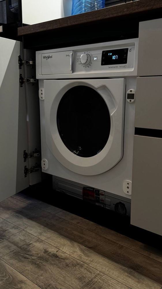 Двустаен апартамент в престижен комплекс с гледка към морето и зеленина