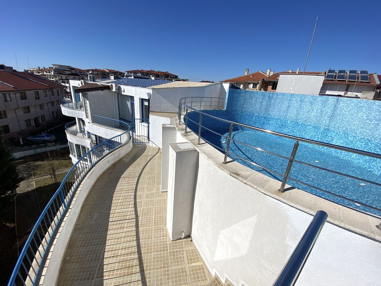 Едностаен апартамент с гледка море в комплекс "Блу Марин"