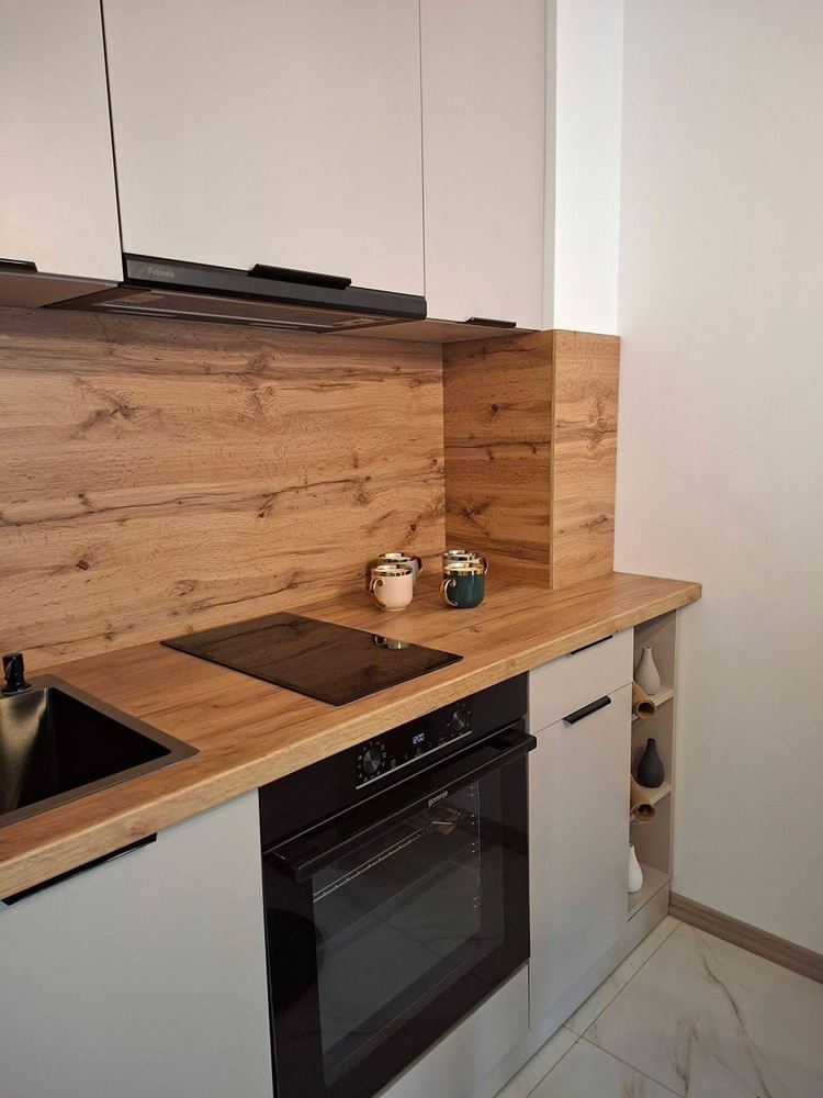 Стилен двустаен апартамент с ниска такса поддръжка в Слънчев бряг – комфорт, сигурност и отлична инвестиция на морето