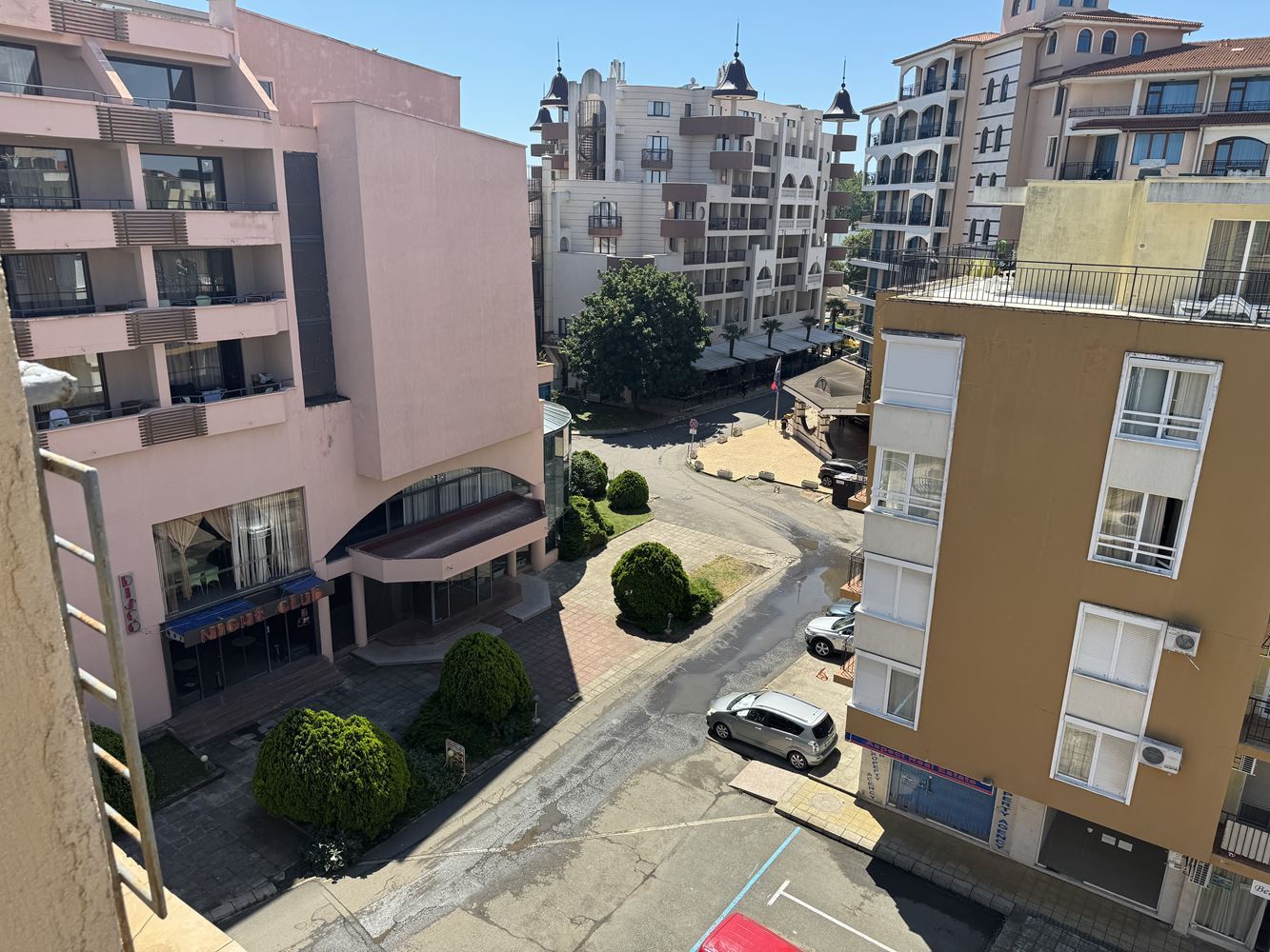 Панорамно студио на крачка от морето в Слънчев бряг – лукс, комфорт и престижна локация