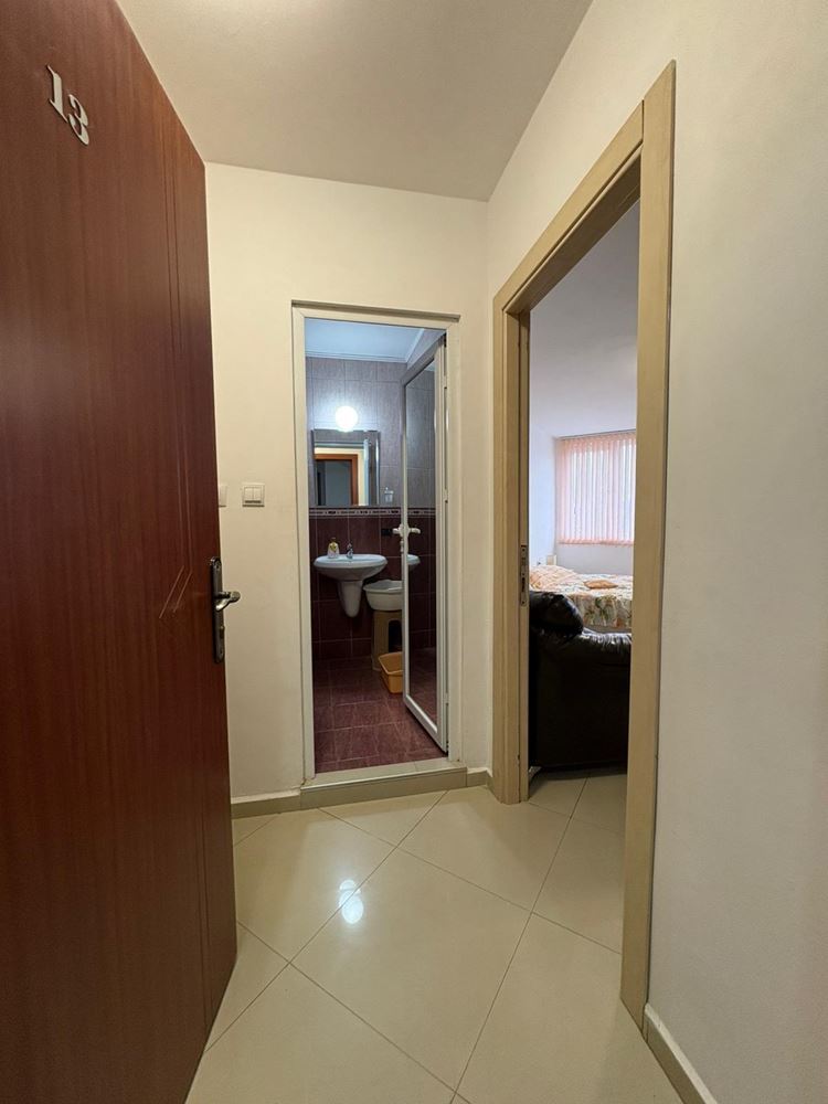 Обзаведено студио в Поморие – отлична локация, на 400 м от морето и центъра