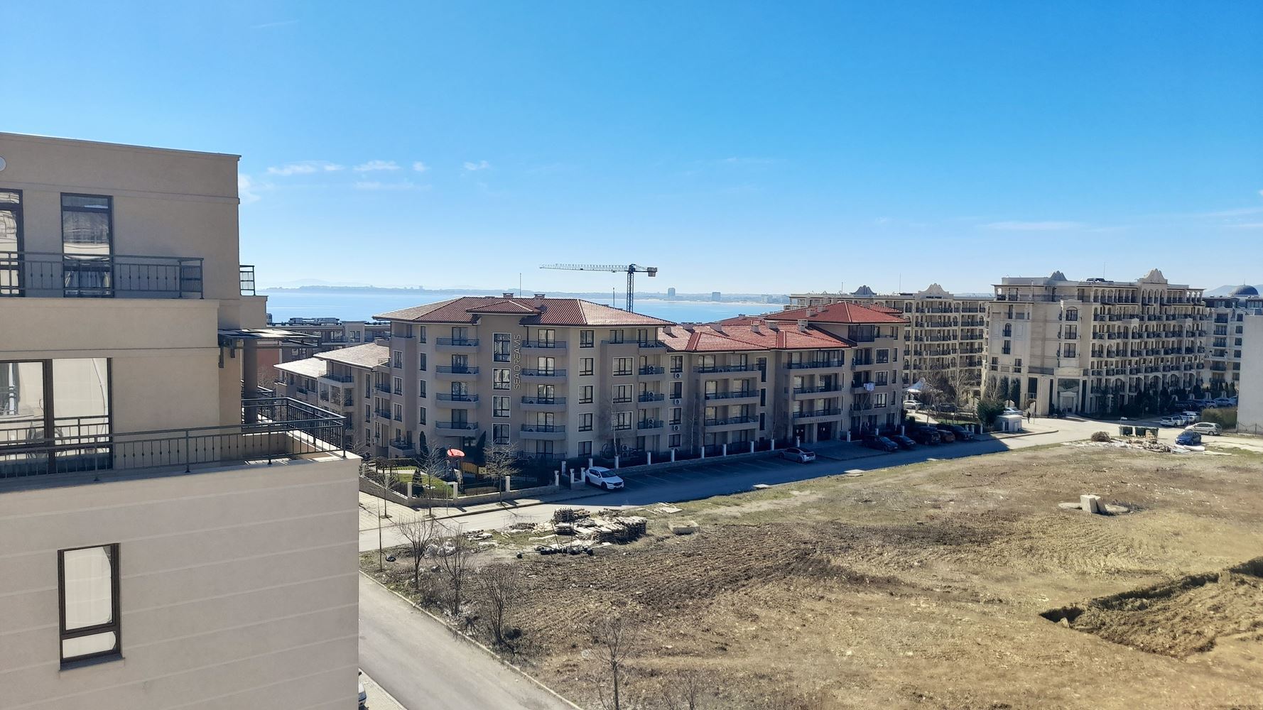Двустаен атрактивен  апартамент с морска и планинска гледка в Свети Влас