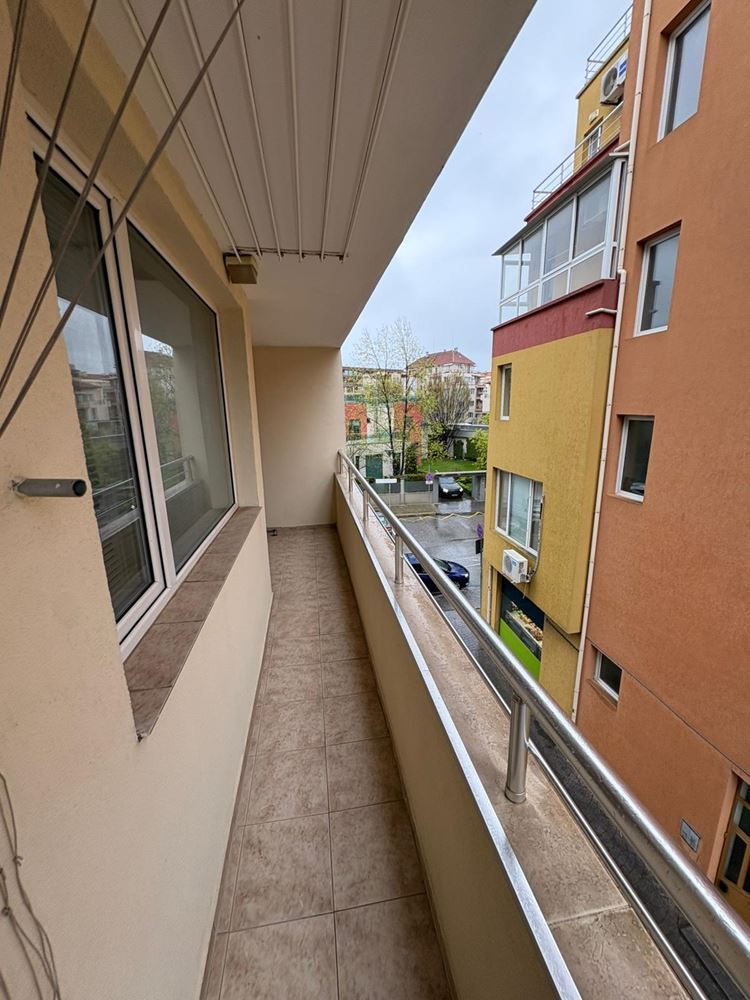 Двустаен апартамент в Поморие – отлична локация на 400 м от морето и центъра