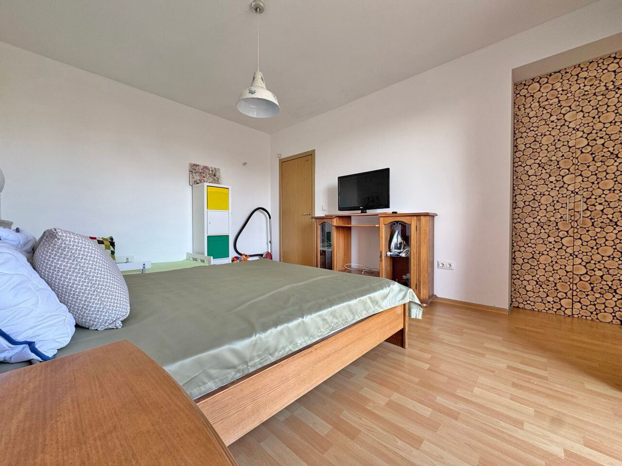 Луксозен пентхаус в Слънчев бряг с впечатляваща панорамна тераса и отлична локация