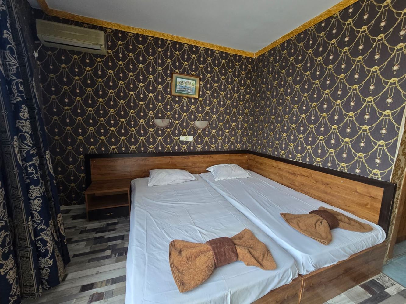 Стилно студио в центъра на Слънчев бряг,  с гледка към парка и града