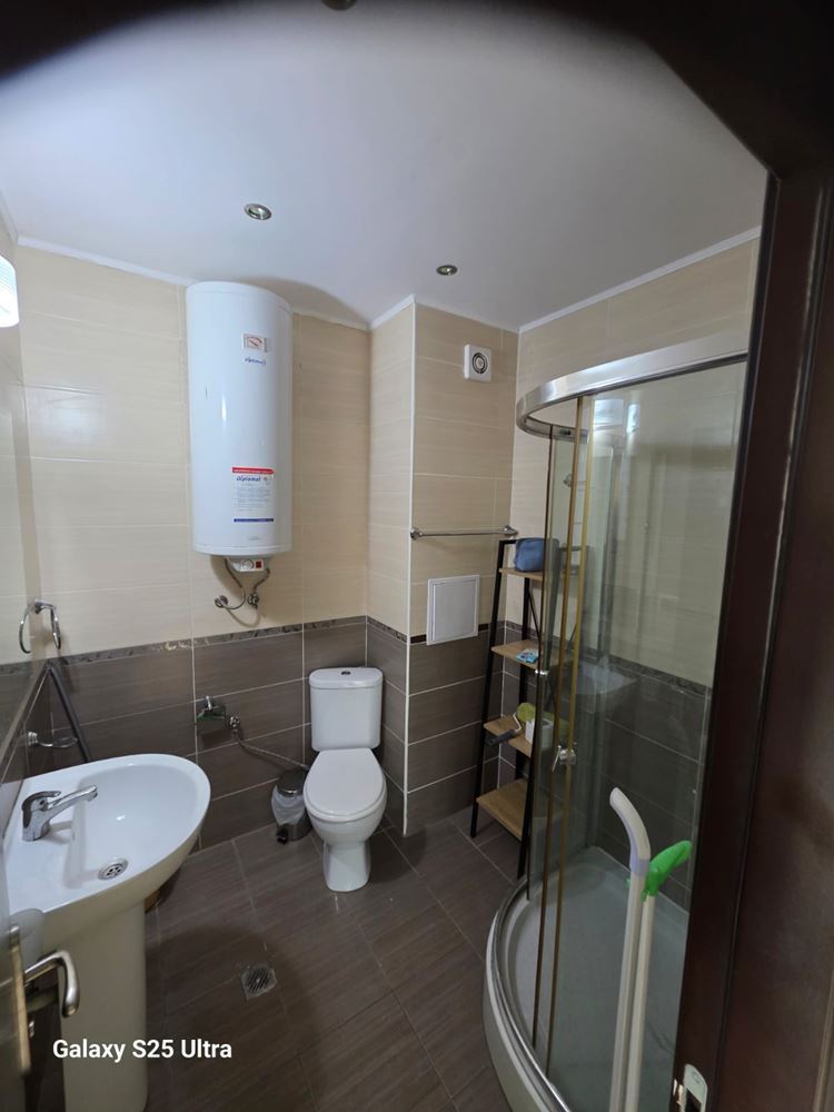 Двустаен апартамент с гледка море и Стария Несебър в Свети Влас