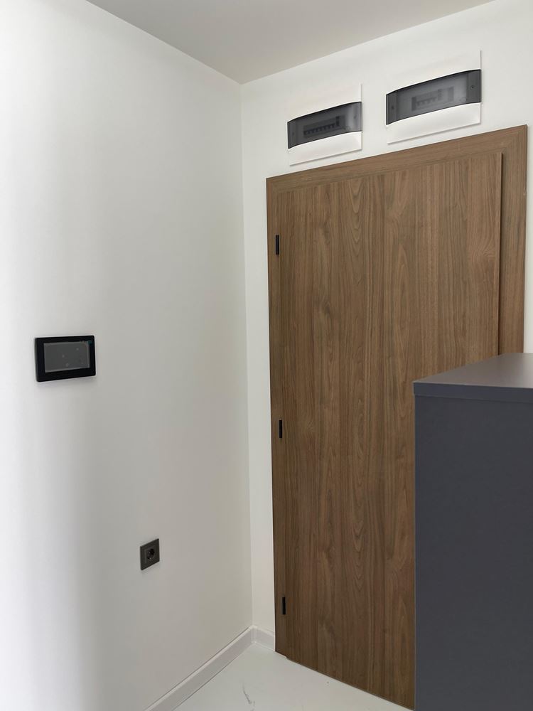 Модерен апартамент от ново поколение в сърцето на Слънчев бряг – стил, технологии и комфорт през всички сезони