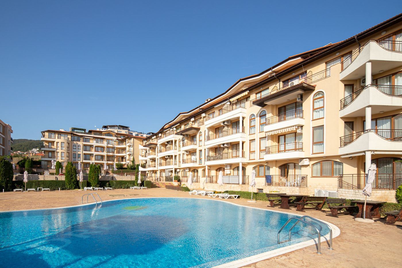 Двустаен апартамент на 100 м от морето в Свети Влас – високо качество на живот, спокойствие и отлична локация