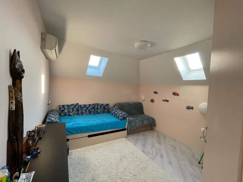 Панорамен апартамент с две спални с морска гледка в Равда – светлина, простор и ниска такса поддръжка