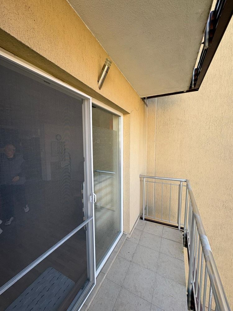 Просторно студио в сърцето на Стария град Поморие – само на крачка от морето