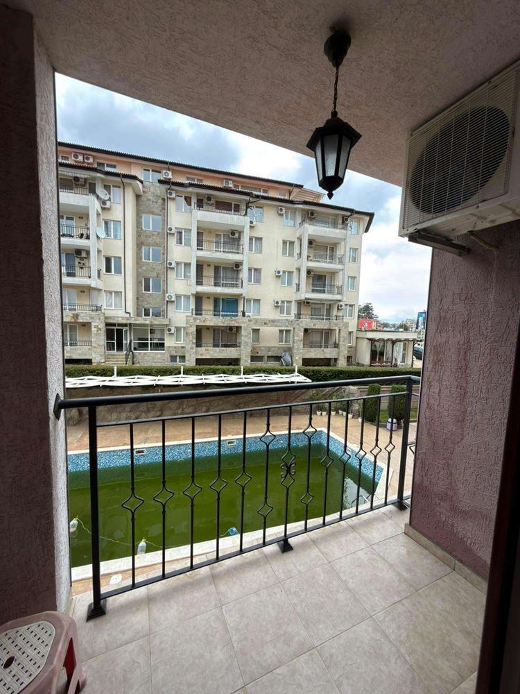 Просторно обзаведено студио в Слънчев бряг – само на 300 метра от плажа