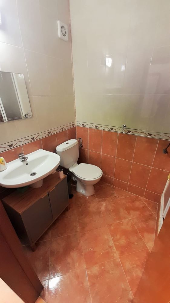 Просторен двустаен апартамент в Слънчев бряг – само на 300 м от плажа