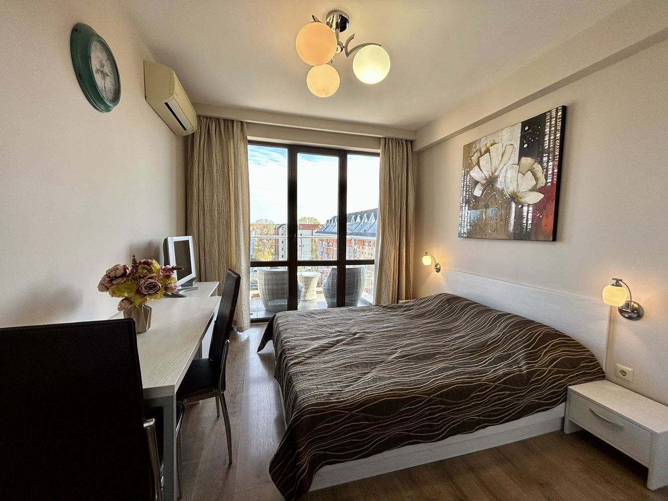 Модерно студио в престижен комплекс на Слънчев бряг – идеално за инвестиция и комфортен живот