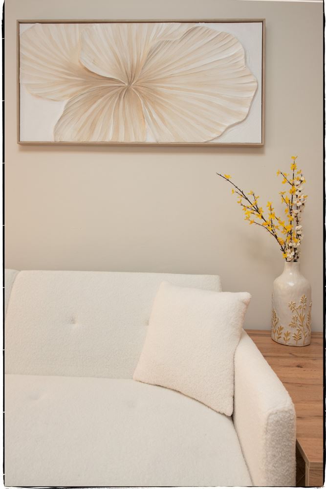 Стилно реновиран тристаен апартамент с две спални в поддържан комплекс в Слънчев бряг – комфорт, спокойствие и отлична локация