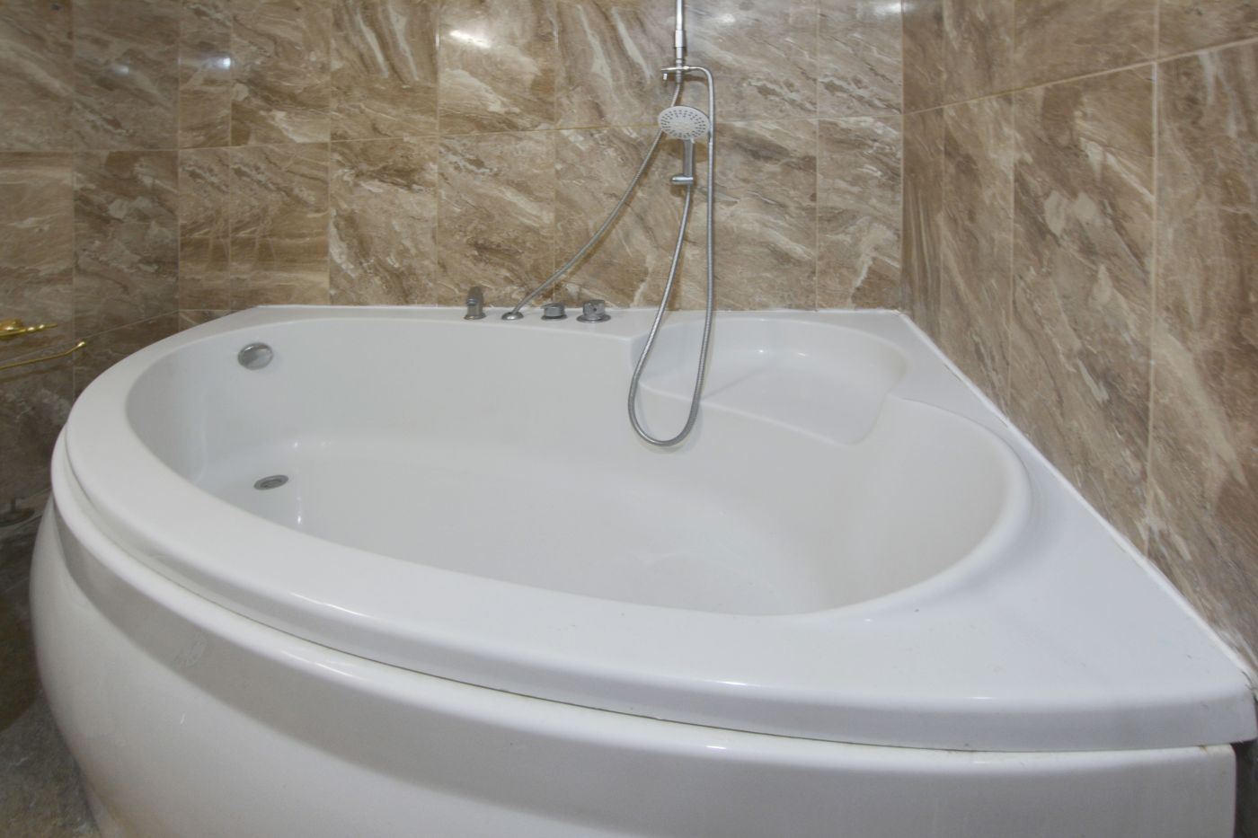 Луксозен тристаен апартамент с морска гледка на първа линия в Равда – 114 м², две тераси и пълен комфорт