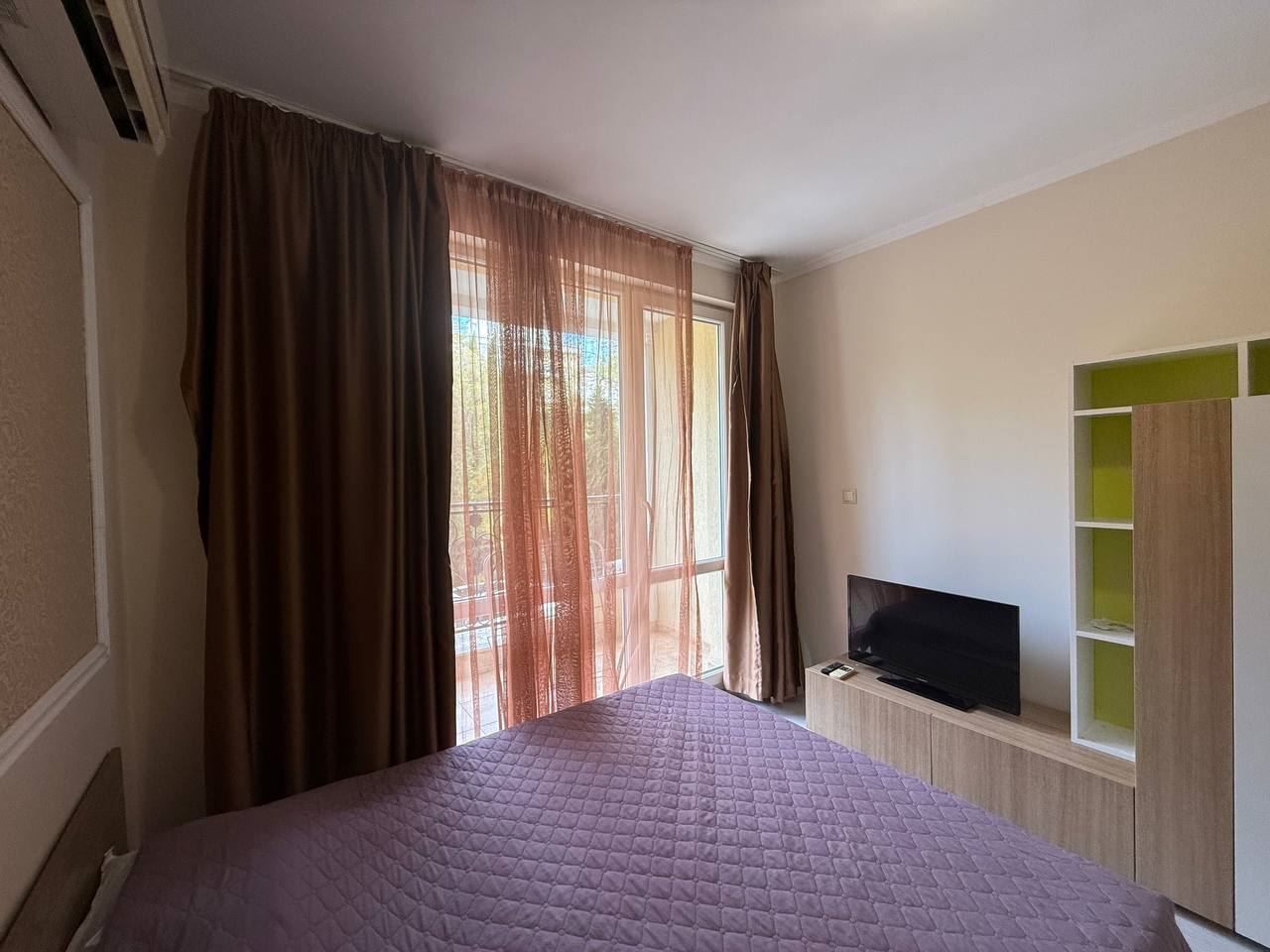 Луксозно студио с морска атмосфера в Свети Влас