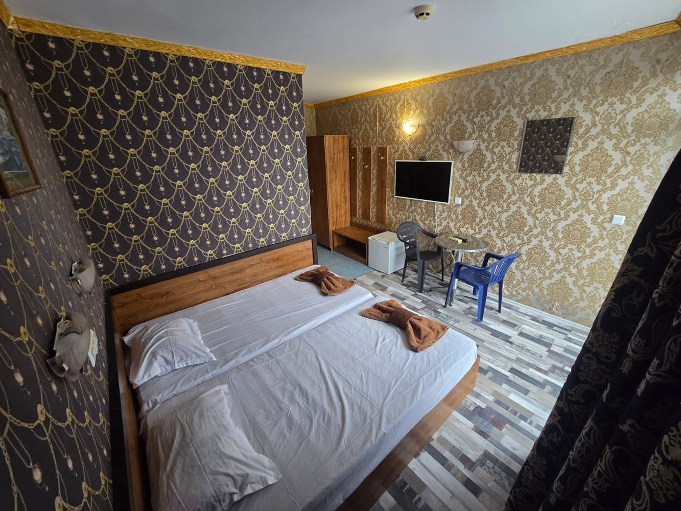 Стилно студио в центъра на Слънчев бряг,  с гледка към парка и града