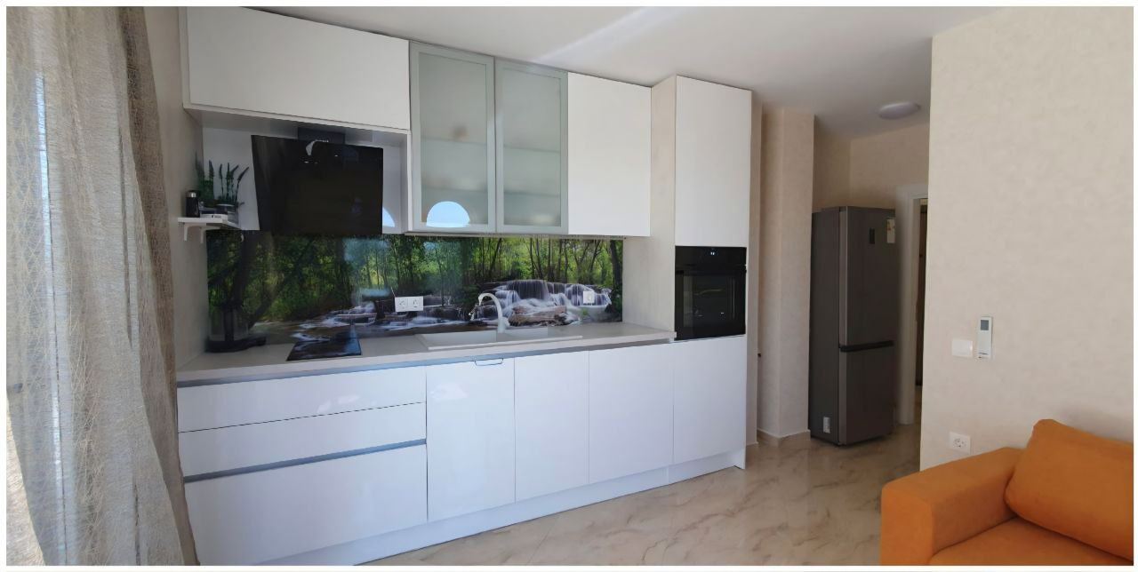 Пентхаус с впечатляваща тераса и панорамна гледка – стил и простор на последния етаж