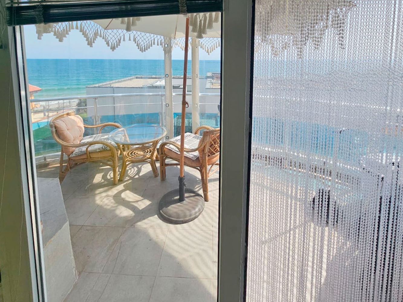 Луксозен тристаен апартамент с морска гледка на първа линия в Равда – 114 м², две тераси и пълен комфорт