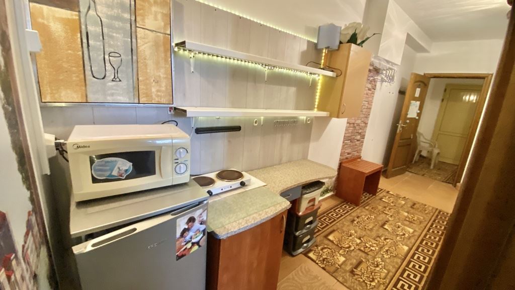 Уютно студио в Свети Влас - без такса поддръжка; на пешеходно разстояние от Марина Диневи