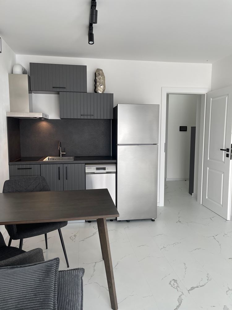 Модерен апартамент от ново поколение в сърцето на Слънчев бряг – стил, технологии и комфорт през всички сезони