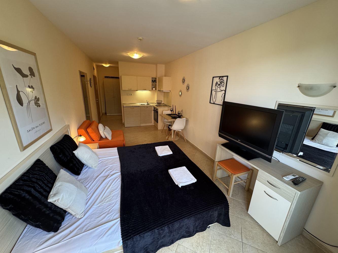 Студио в сърцето на Слънчев бряг – на 400 м от плажа и с отлична курортна инфраструктура