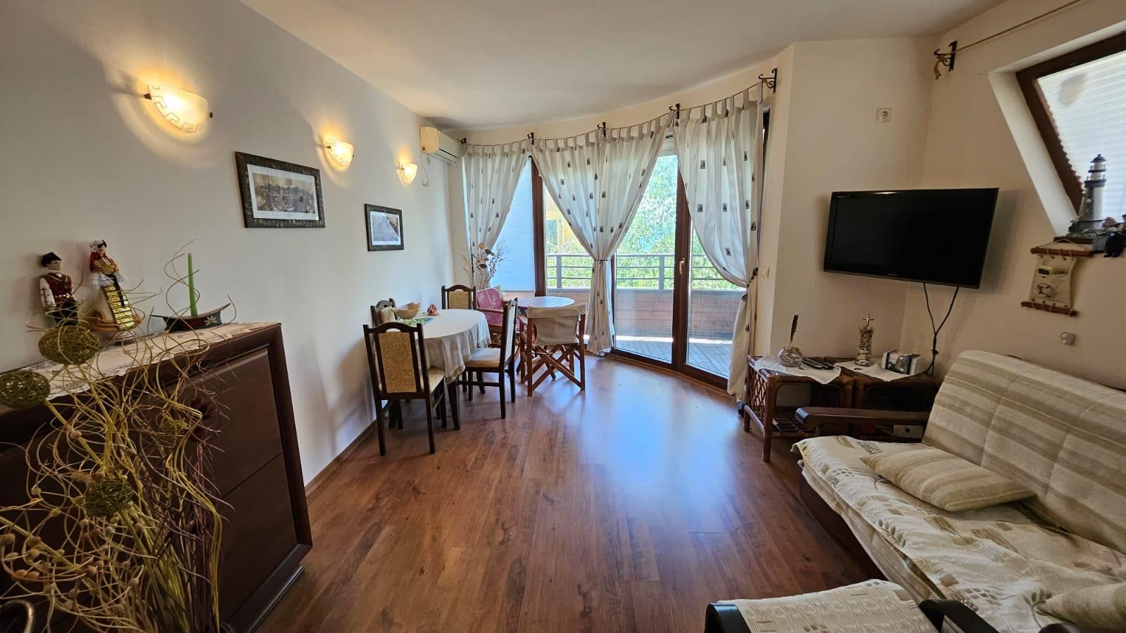 Двустаен апартамент без такса поддръжка в кв. „Русалка“, Свети Влас – отличен избор за живеене и инвестиция