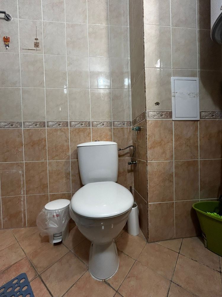 Просторен и стилно обзаведен двустаен апартамент в сърцето на Слънчев бряг – идеален за живеене или инвестиция