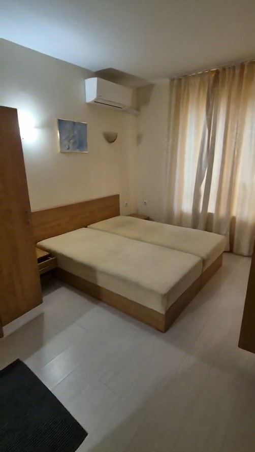 Просторен тристаен апартамент в Слънчев бряг – напълно обзаведен, отлична локация и готов за доходоносна инвестиция