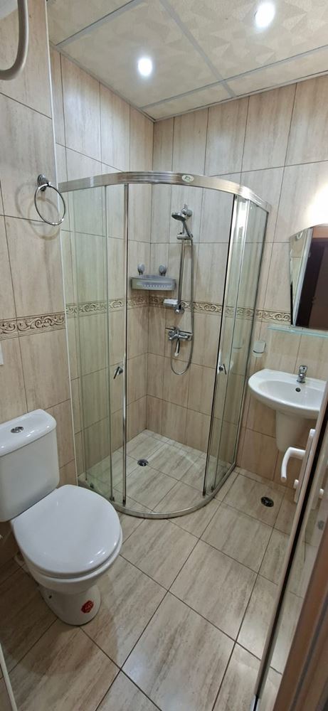 Комфорт и практичност до морето – напълно обзаведен двустаен апартамент в Свети Влас