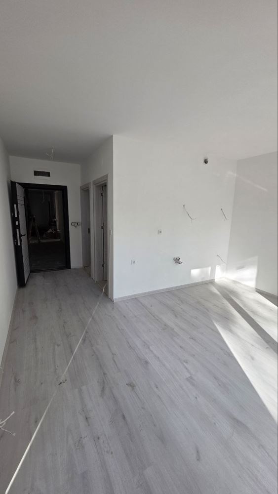 Функционално студио на партерен етаж – отлична възможност за инвестиция или уютен дом