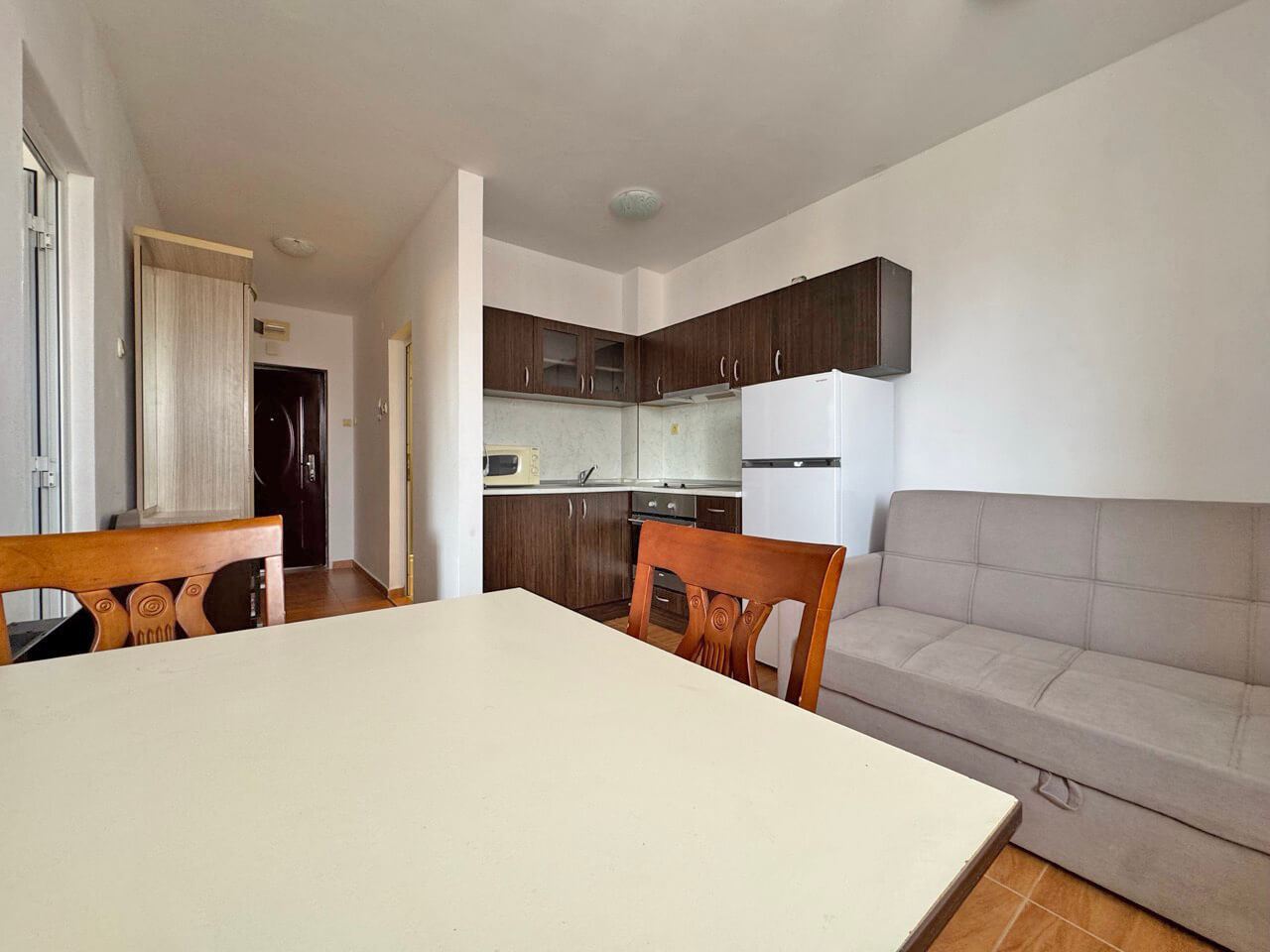 Уют и практичност - двустаен апартамент в комплекс на Слънчев бряг