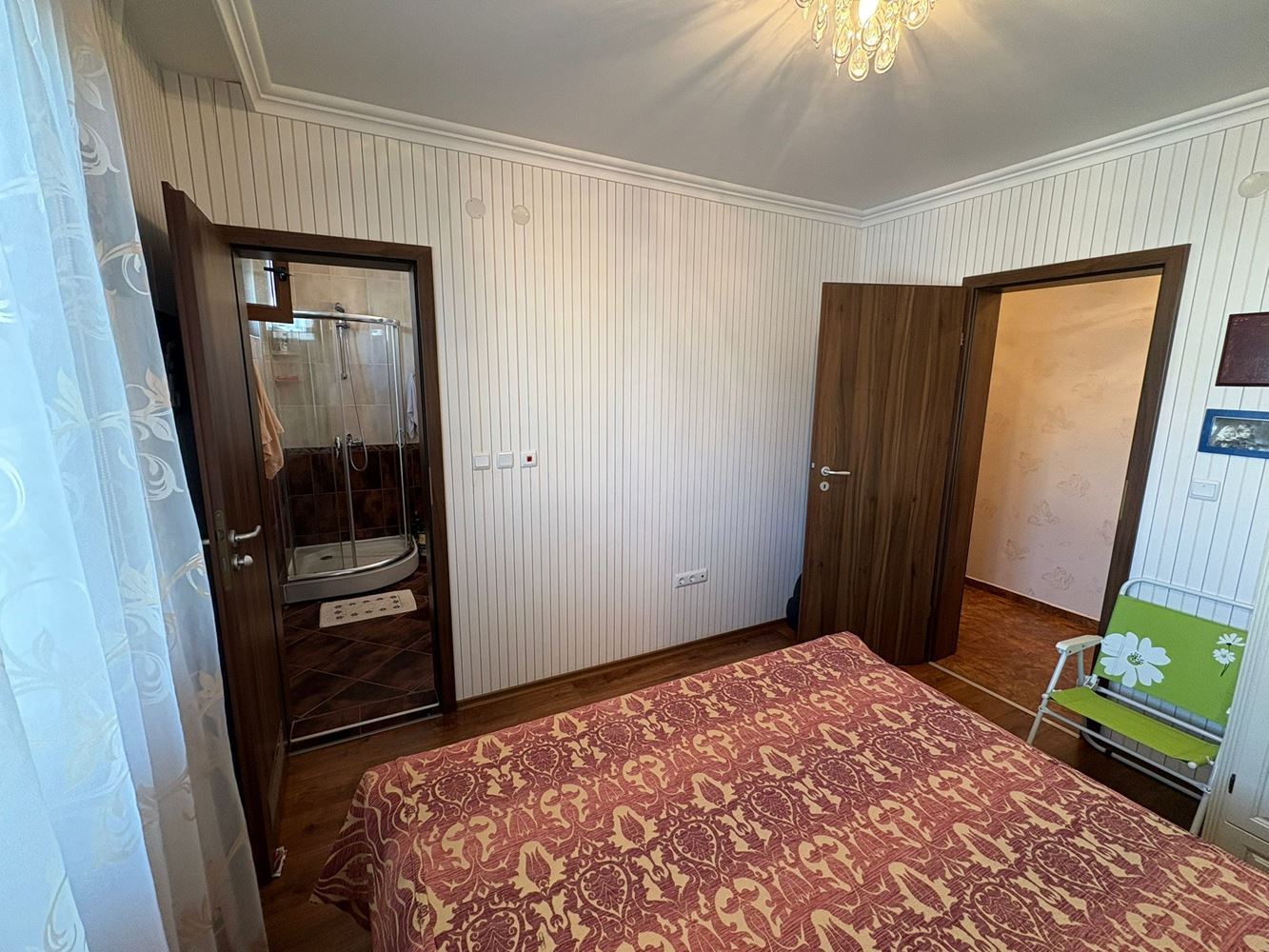 Тристаен апартамент с панорамна морска гледка в Свети Влас – на 200 м от плажа
