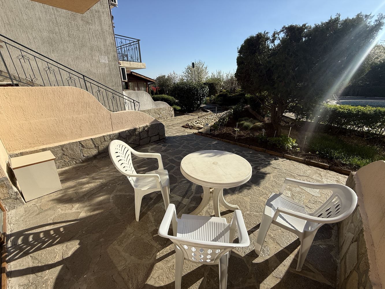 Двустаен апартамент в Свети Влас – на крачки от морето с възможност за разсрочено плащане 