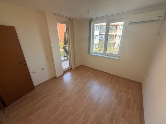 Просторен двустаен апартамент в зелен оазис в Слънчев бряг – идеален за почивка и инвестиция