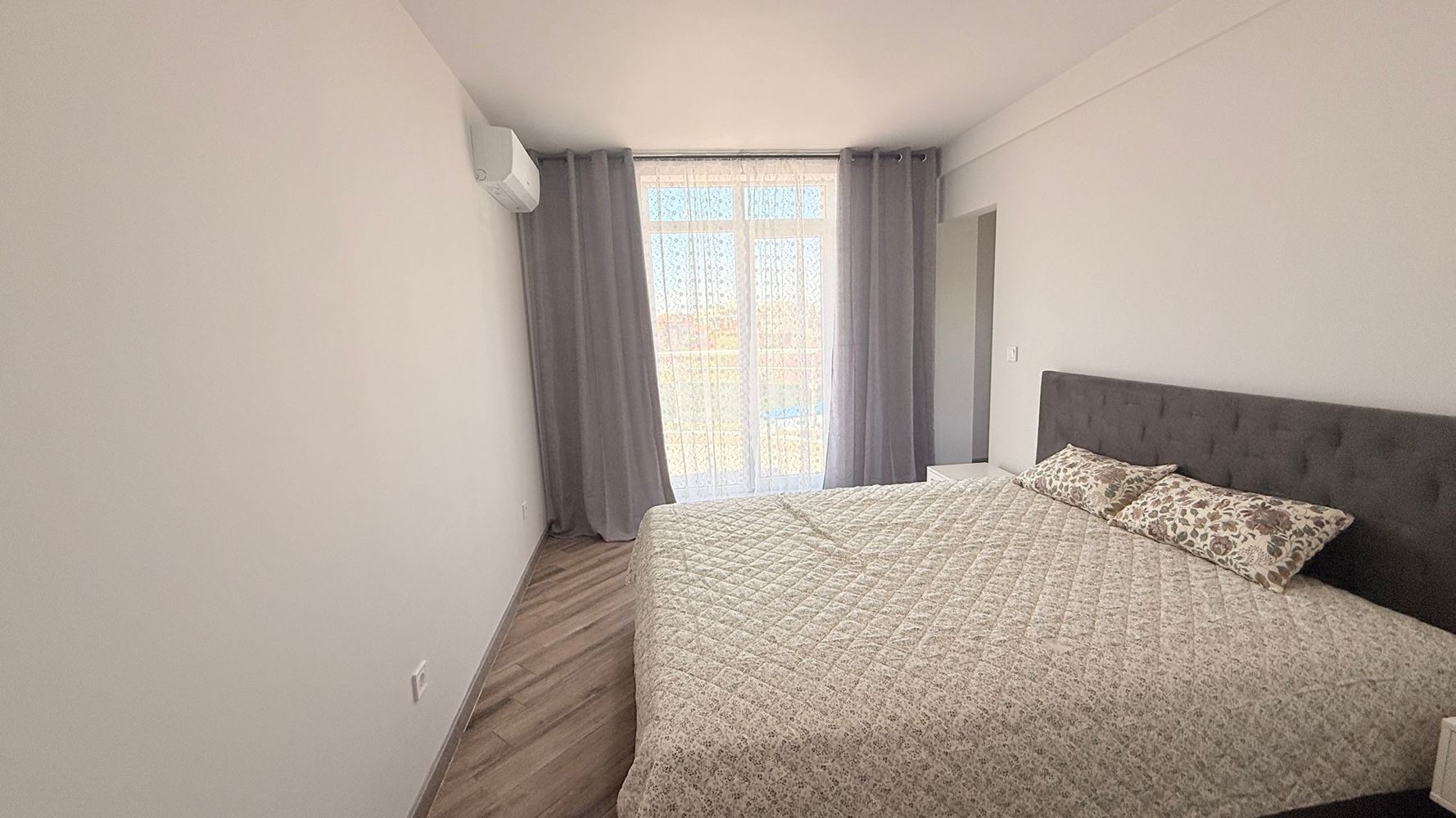 Луксозен четиристаен апартамент на първа линия в Равда – простор, престиж и впечатляваща морска панорама