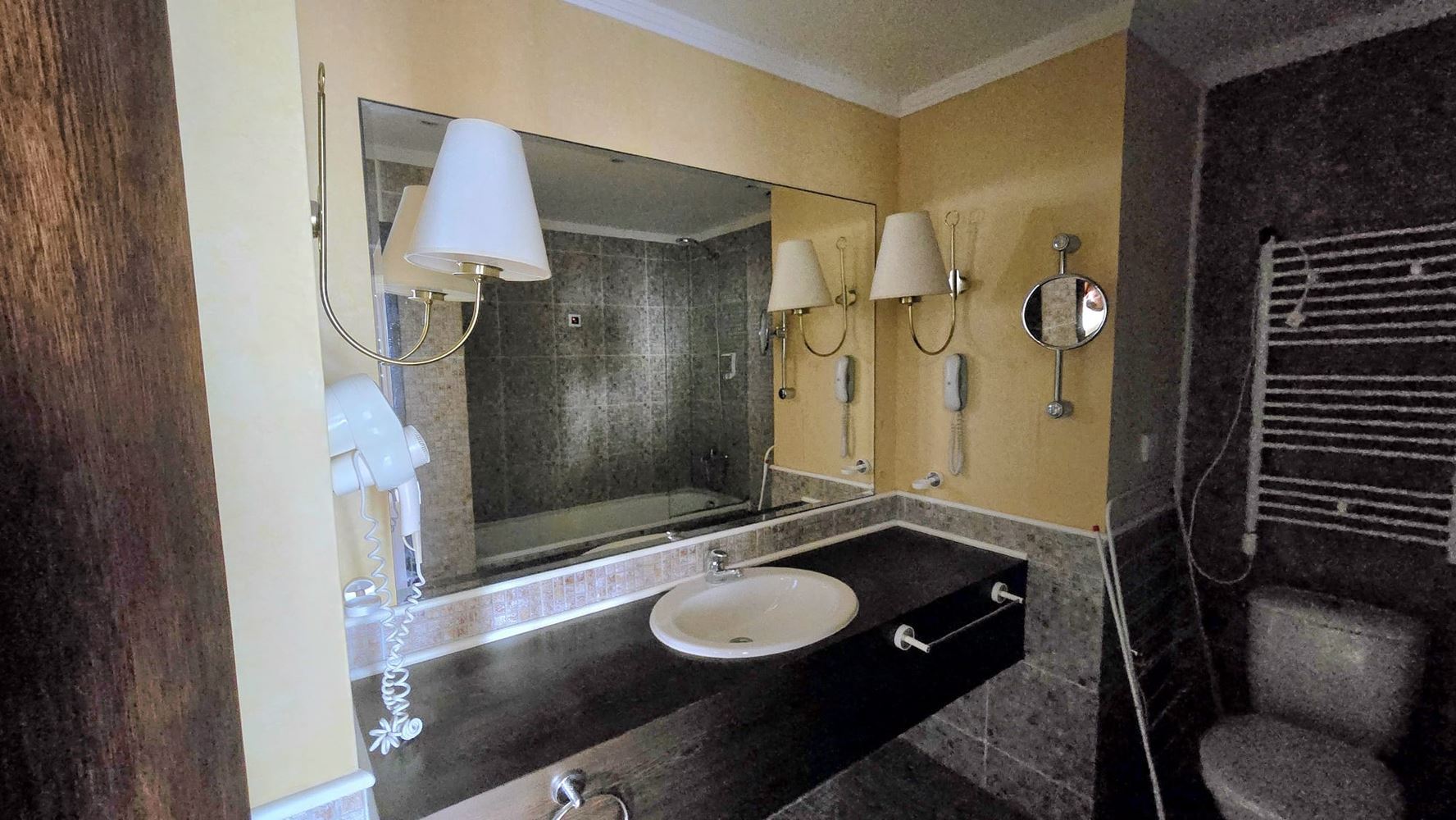 Елегантен двустаен апартамент в луксозен комплекс с елитни удобства на Слънчев бряг