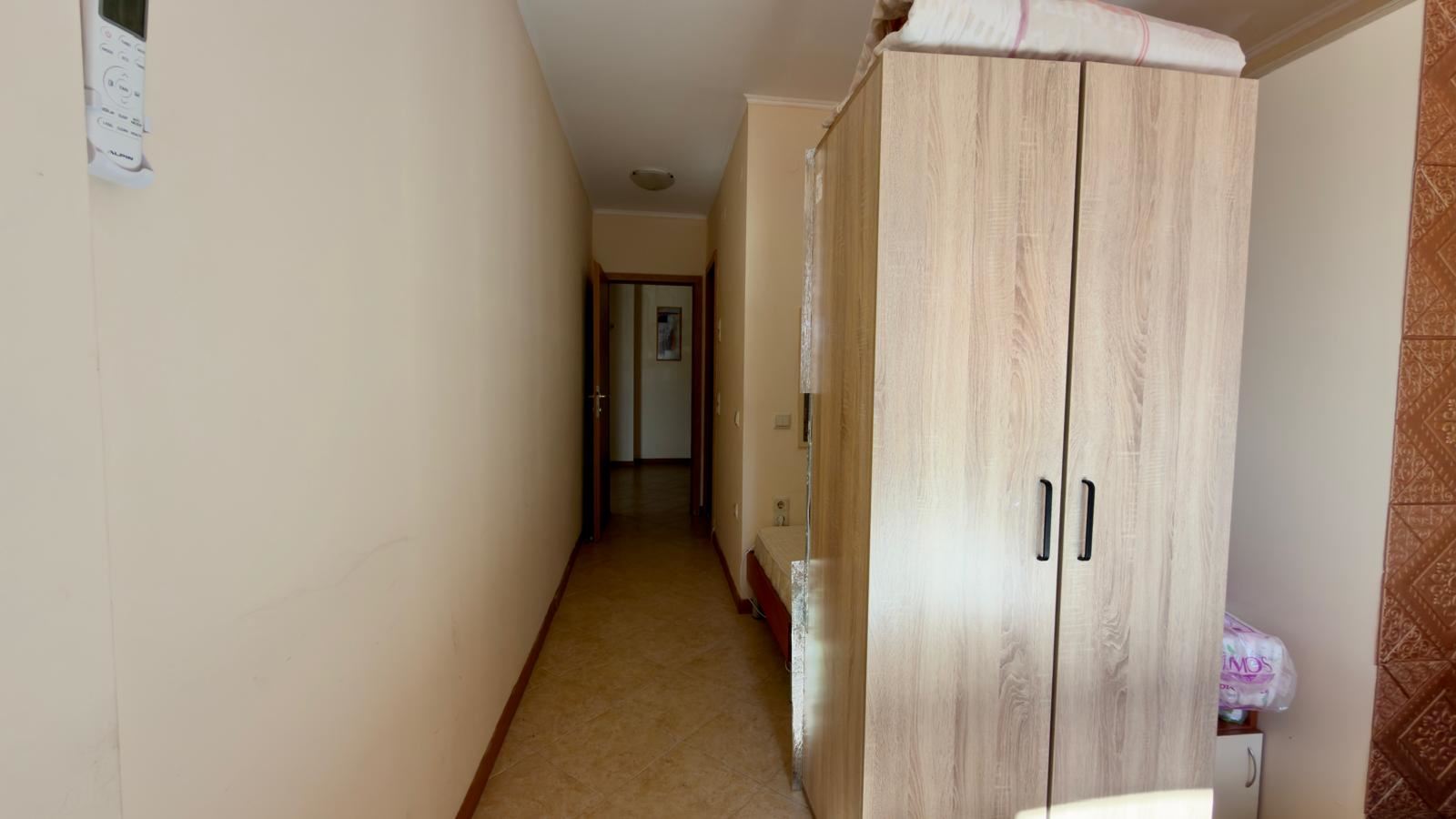 Просторен тристаен апартамент в луксозен комплекс в Слънчев бряг 