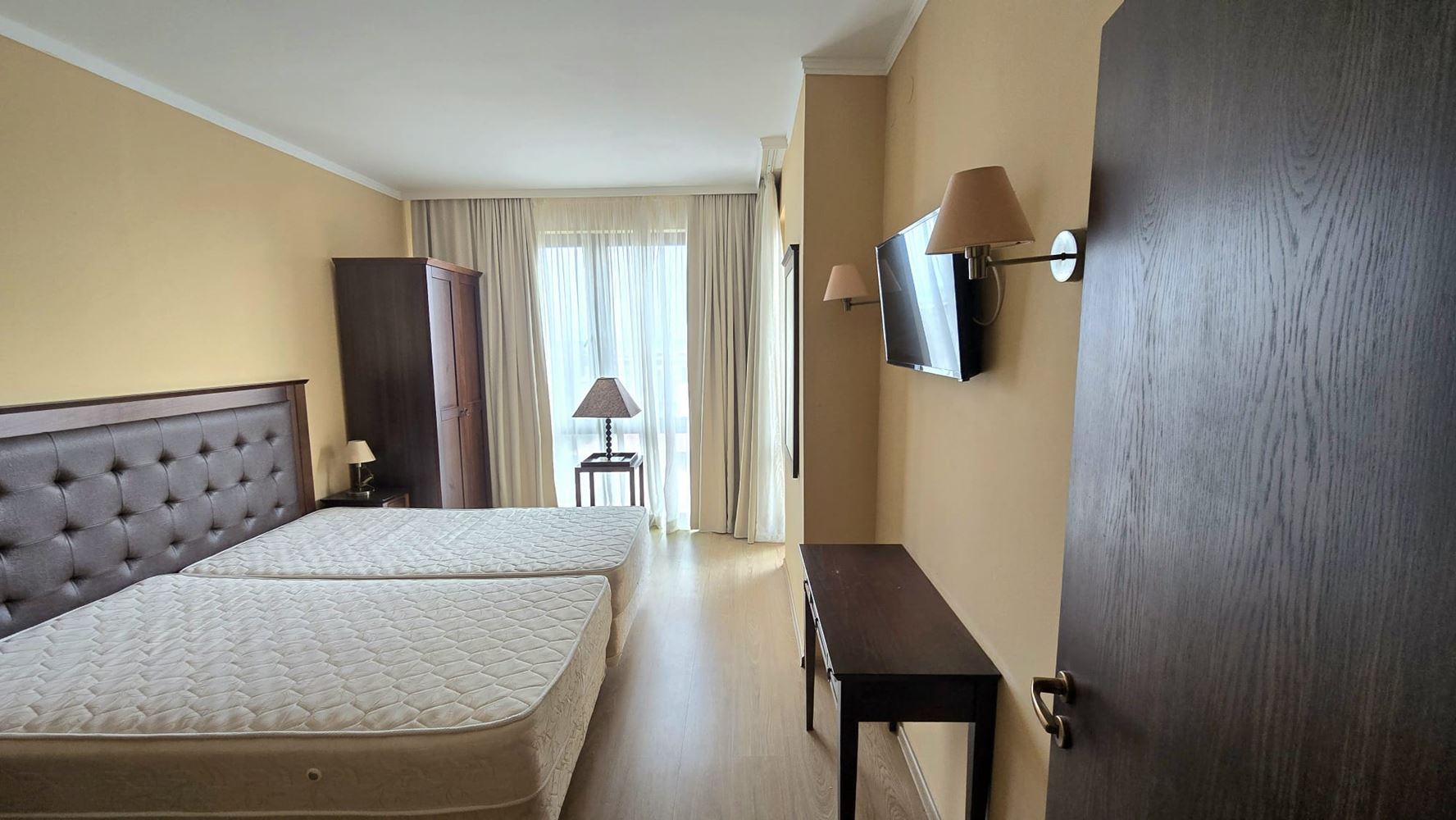 Елегантен двустаен апартамент в луксозен комплекс с елитни удобства на Слънчев бряг