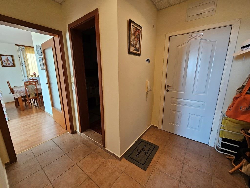 Свети Влас, първа линия море - панорамен апартамент с морска гледка от всяка стая 