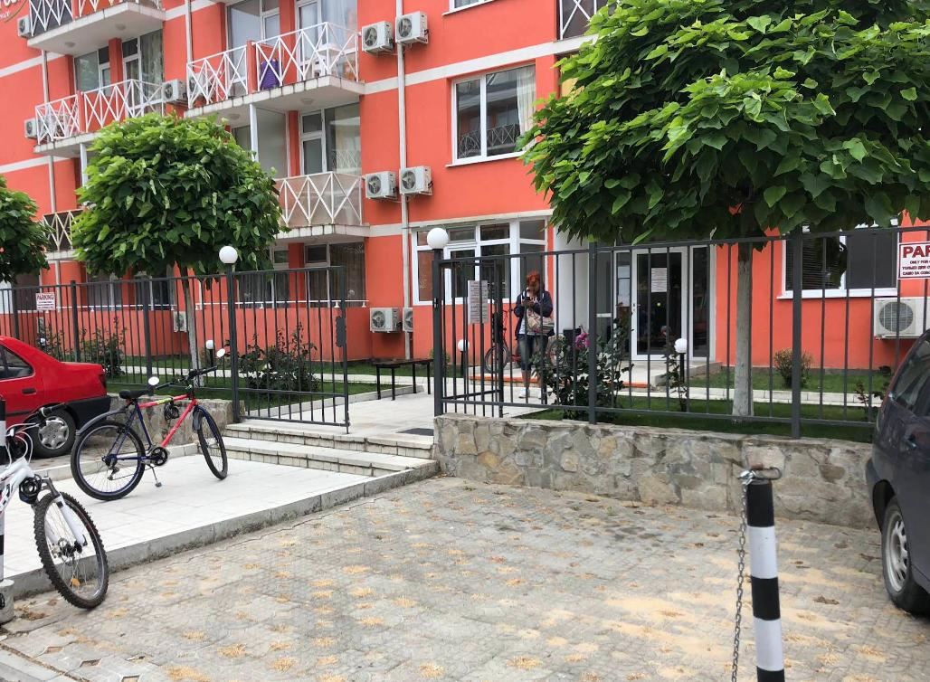 Уютен двустаен апартамент в модерен комплекс на 500 метра от плажа в Слънчев бряг