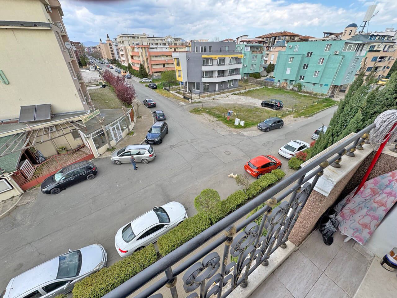 Обзаведено студио в Слънчев бряг – отлична инвестиция в комплекс с премиум удобства и богат набор от услуги