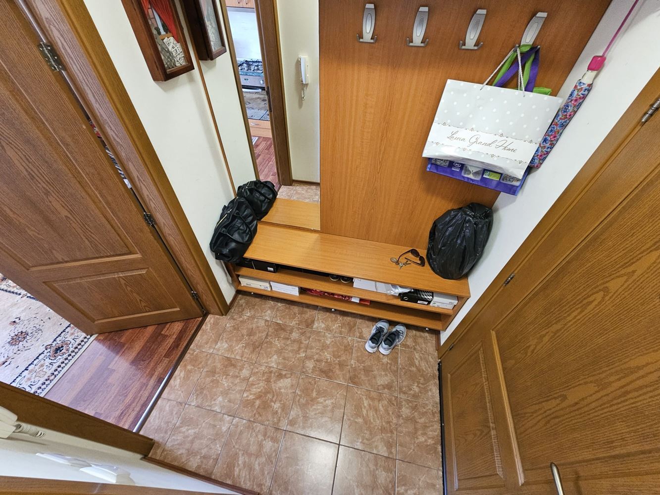 Двустаен апартамент с морска панорама в Свети Влас – престиж, комфорт и локация на 100 м от плажа. С паркомясто в комплекса