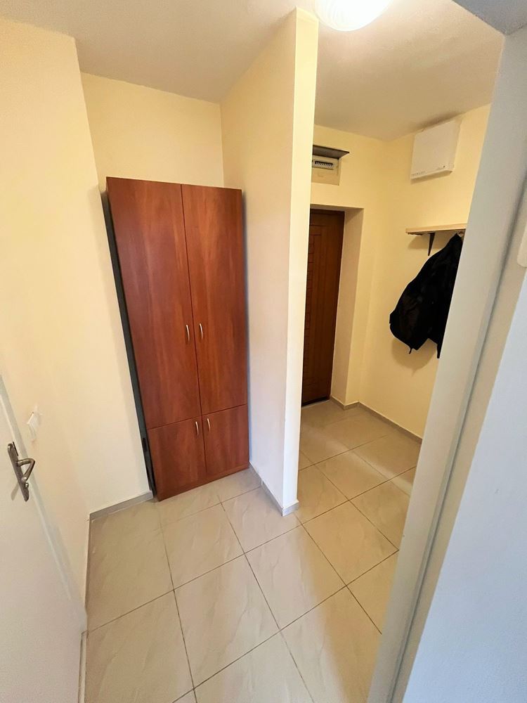 Слънчев и просторен двустаен апартамент в Слънчев бряг – напълно обзаведен с отлични удобства в комплекса